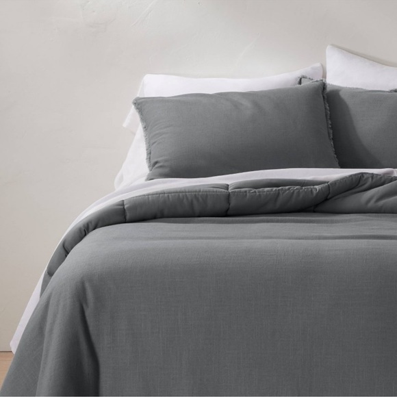 Casaluna comforter NO SHAMS new no tags! King Dark gray